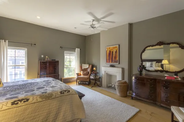 $8,000 | 154 Sussex Street, Unit 2, Jersey City, NJ 07302