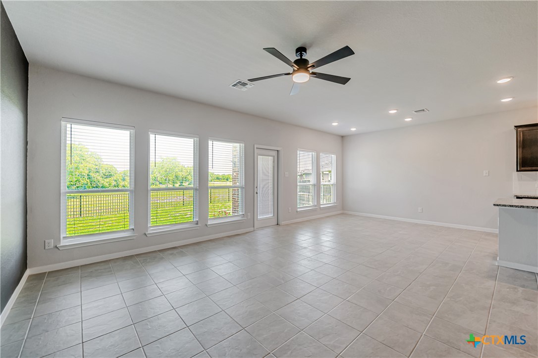 631 Friar Tuck Drive Temple, TX 76502 - Photo 8 of 36 a view of an empty room with a window