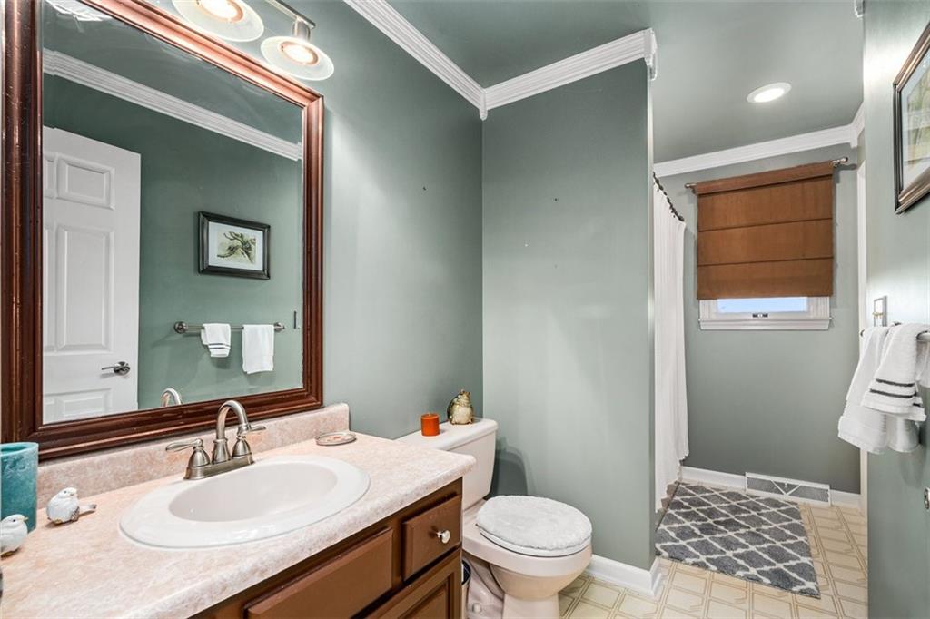 752 Lancaster Road Fombell, PA 16123 - Photo 17 of 47 Gallery Image 17