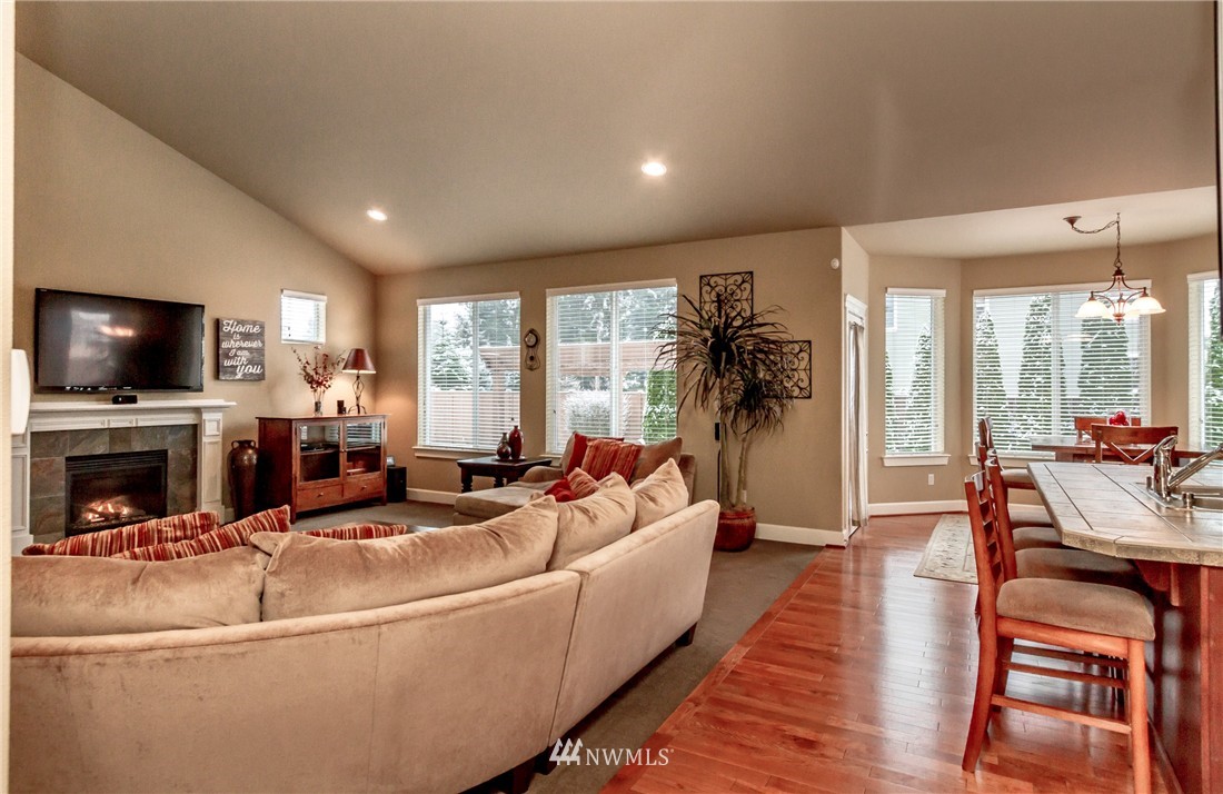 8223 178th Avenue Southwest Rochester, WA 98579 - Photo 11 of 25