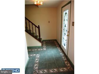 937 Lower Ferry Road Ewing, NJ 08628 - Photo 2 of 11 Gallery Image 2