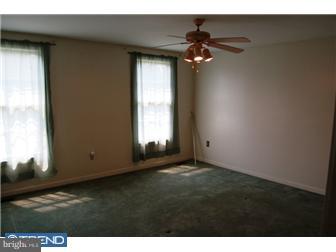 937 Lower Ferry Road Ewing, NJ 08628 - Photo 5 of 11 Gallery Image 5