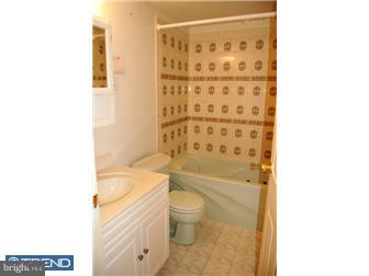 937 Lower Ferry Road Ewing, NJ 08628 - Photo 10 of 11 Gallery Image 10