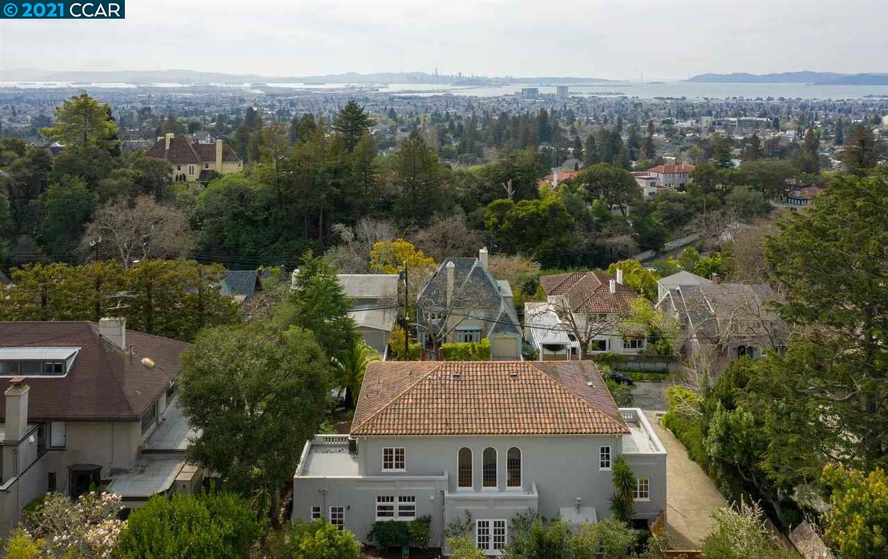 44 Alvarado Road Berkeley, CA 94705 - Photo 9 of 38