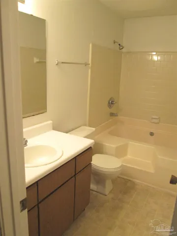 $1,500 | 6734 Bellview Pines Road, Pensacola, FL 32526