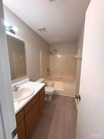 $1,700 | 6734 Bellview Pines Road, Pensacola, FL 32526