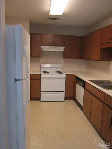 $1,500 | 6734 Bellview Pines Road, Pensacola, FL 32526