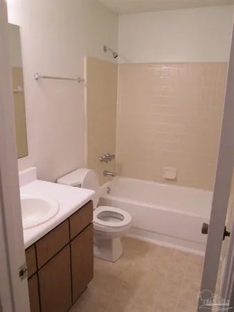 $1,700 | 6734 Bellview Pines Road, Pensacola, FL 32526