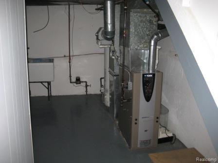 1790 Graefield Road, Unit 21 Birmingham, MI 48009 - Photo 15 of 17 BASEMENT