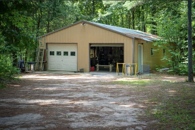 $739,000 | 4185 North Taylor Road, Branch, MI 49402