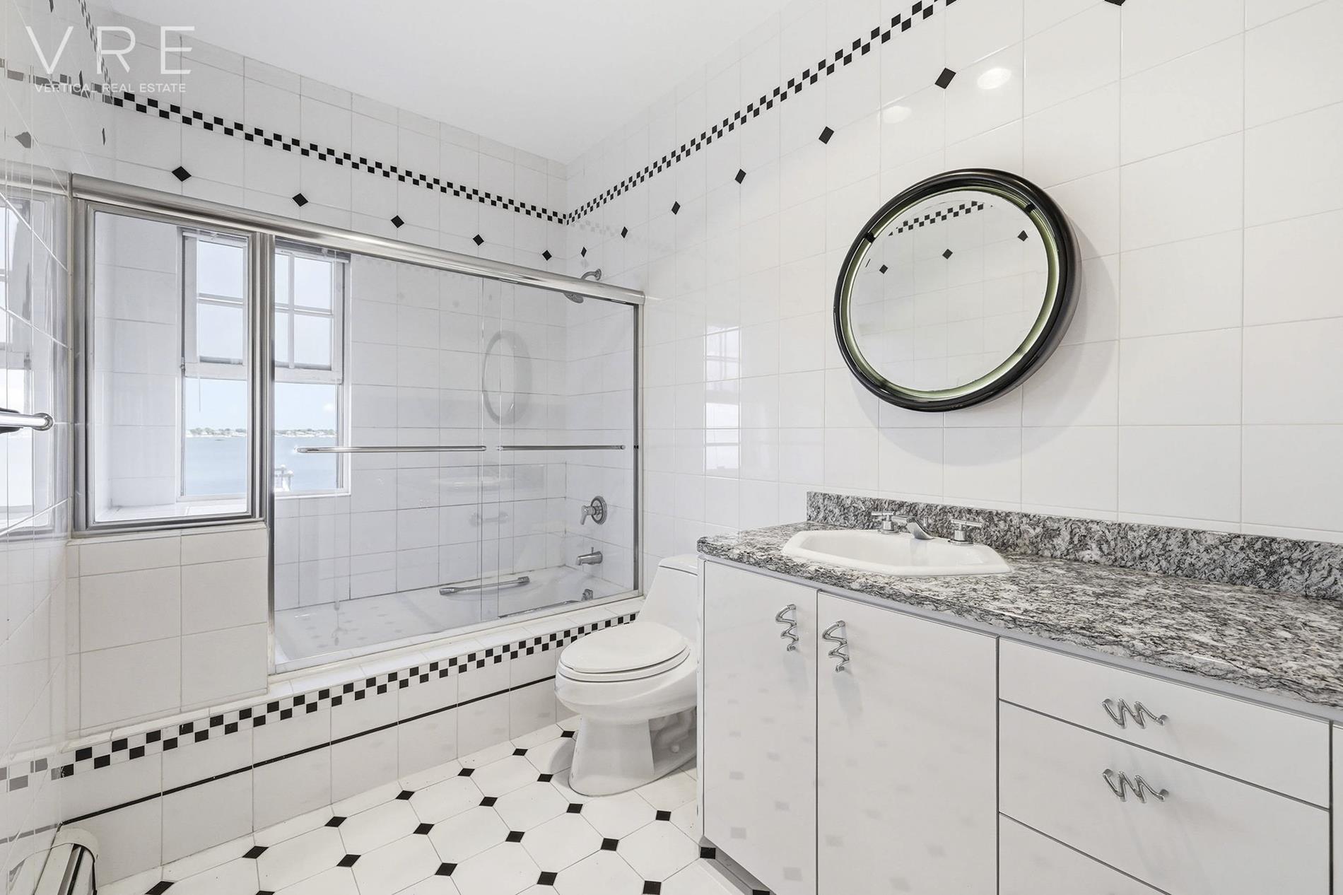 3411 Country Club Road Bronx, NY 10465 - Photo 16 of 25