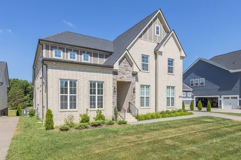 $1,249,000 | 5043 High Park Hill Drive, Arrington, TN 37014