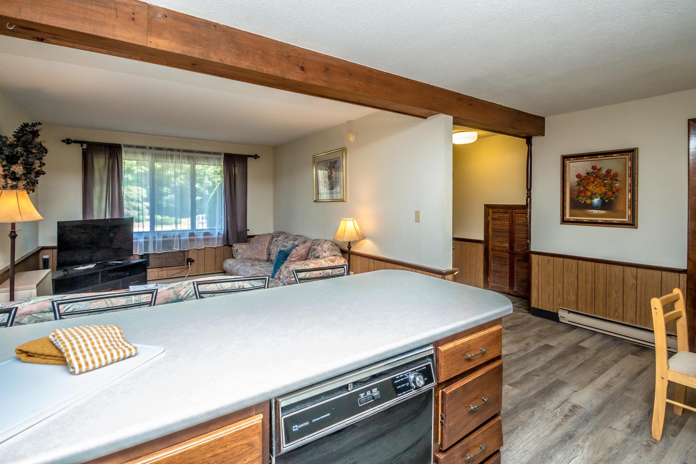 16 Sandtrap Loop, Unit P3 Bartlett, NH 03838 - Photo 4 of 29