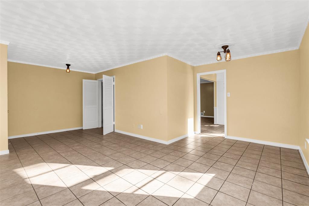 2608 Meandering Way Plano, TX 75074 - Photo 15 of 35