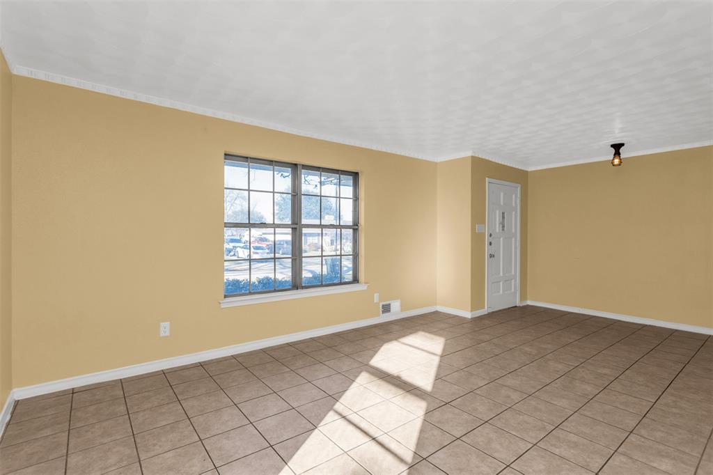 2608 Meandering Way Plano, TX 75074 - Photo 16 of 35