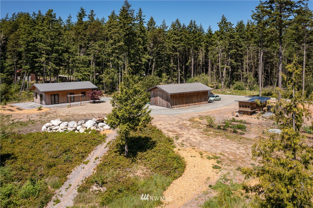 4451 Mud Bay Road Lopez Island, WA 98261 - Photo 3 of 14 Gallery Image 3
