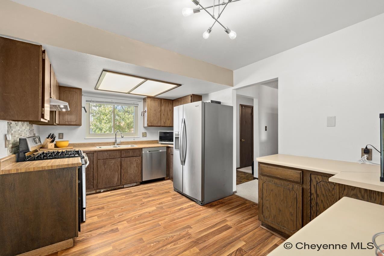 1505 Trail Way Road Cheyenne, WY 82007 - Photo 11 of 32 Gallery Image 11