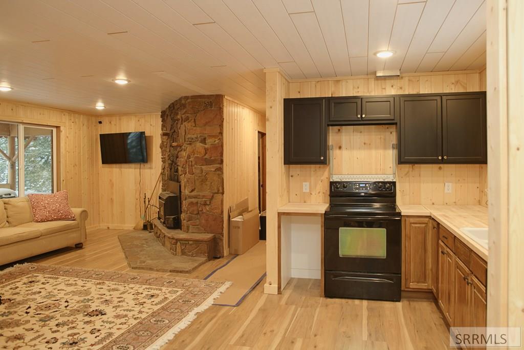 6 Upper Coyote Irwin, ID 83428 - Photo 12 of 39