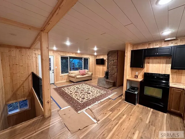 $299,000 | 6 Upper Coyote, Irwin, ID 83428