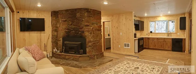 $299,000 | 6 Upper Coyote, Irwin, ID 83428