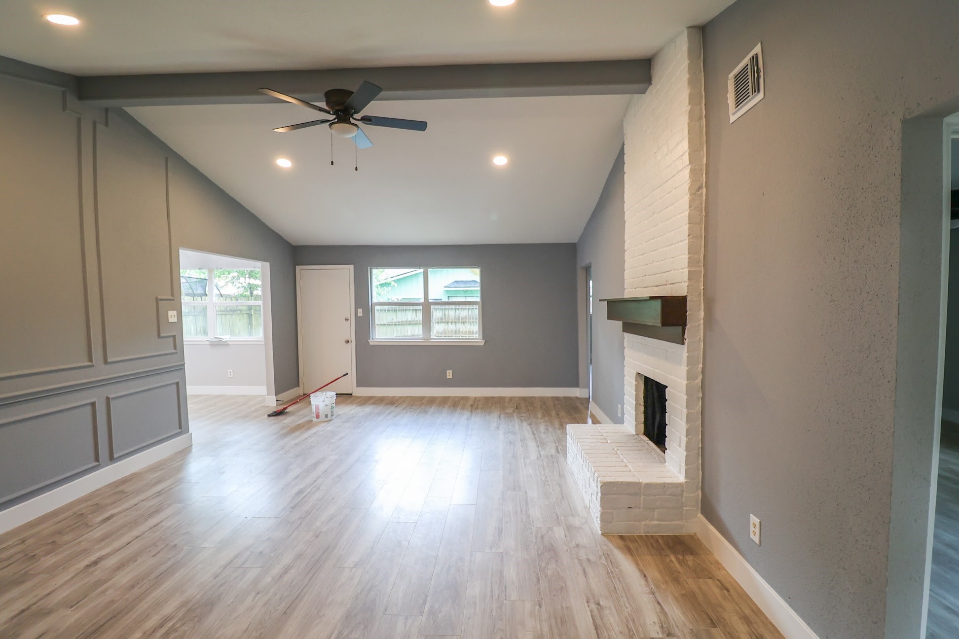 5027 Monteith Drive Spring, TX 77373 - Photo 3 of 33