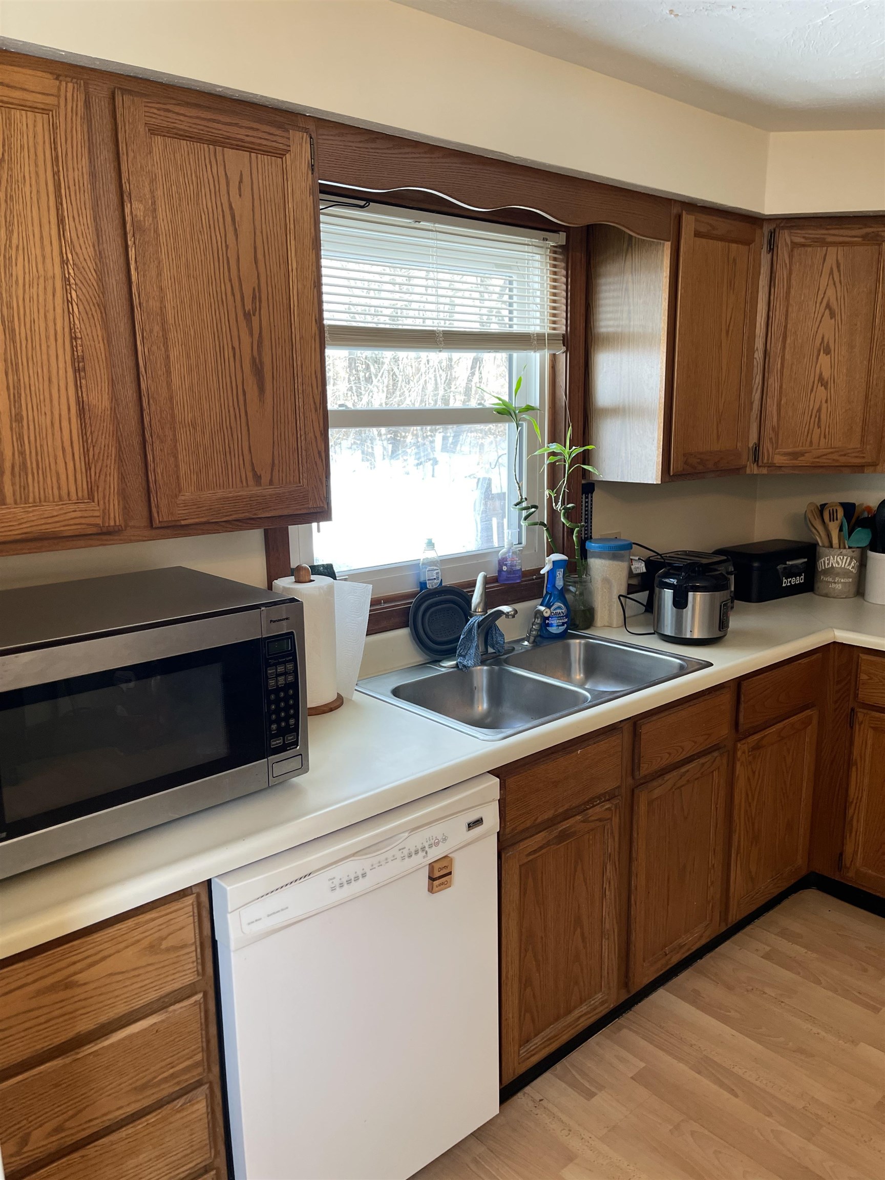 276 Patten Hill Road Candia, NH 03034 - Photo 5 of 35