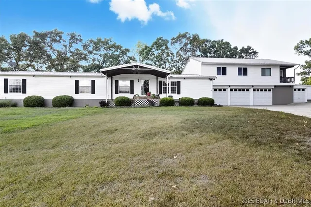 $399,500 | 163 Craig Field Drive, Linn Creek, MO 65052