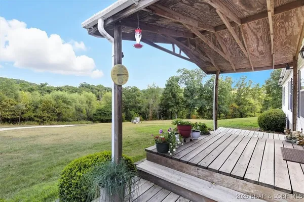 $385,500 | 163 Craig Field Drive, Linn Creek, MO 65052