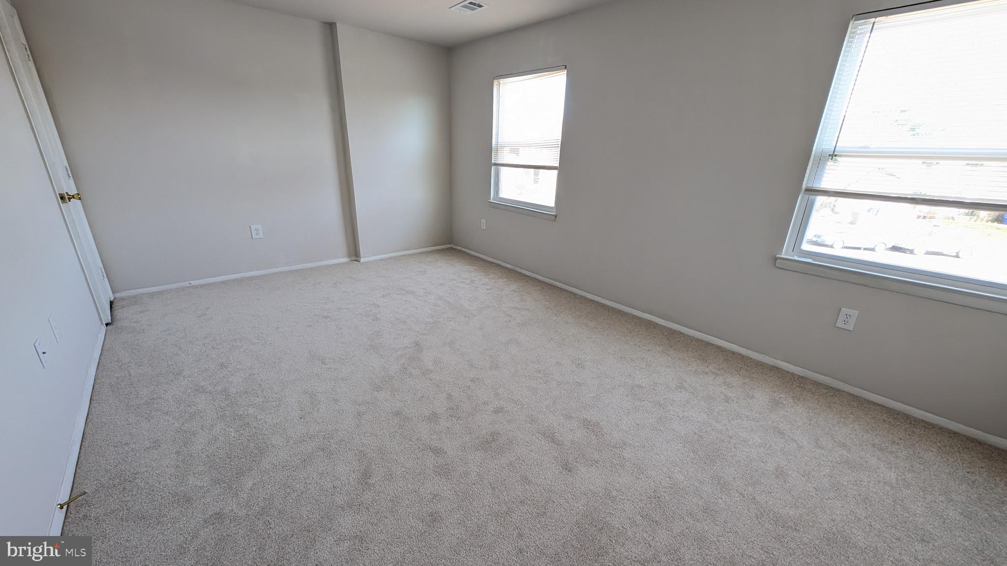 43 Vienna Court Frederick, MD 21702 - Photo 24 of 38 an empty room with a window