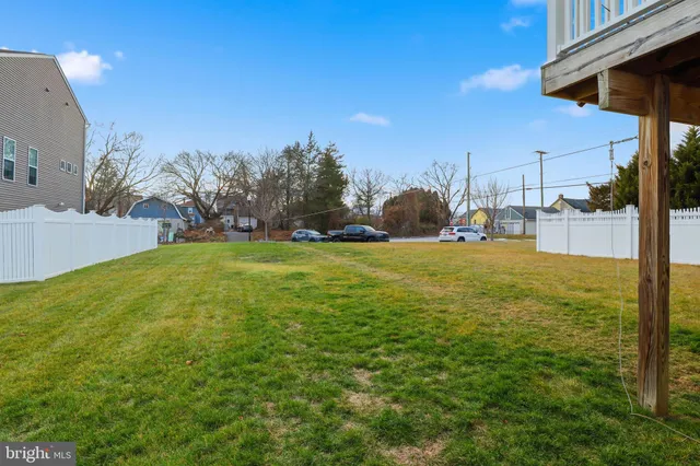 a view of outdoor space with garden view