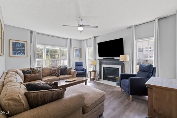 $379,999 | 2528 Laurel Falls Lane, Raleigh, NC 27603