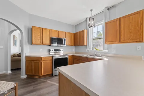 $379,999 | 2528 Laurel Falls Lane, Raleigh, NC 27603