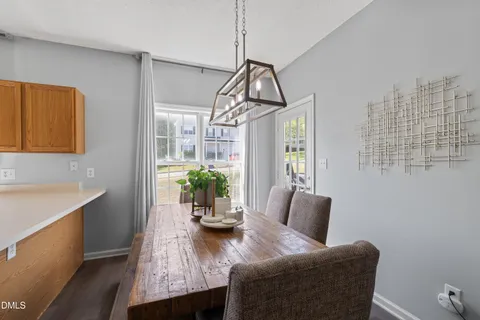 $379,999 | 2528 Laurel Falls Lane, Raleigh, NC 27603