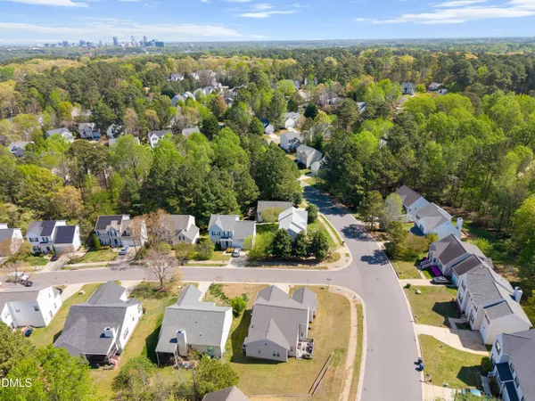 $379,999 | 2528 Laurel Falls Lane, Raleigh, NC 27603