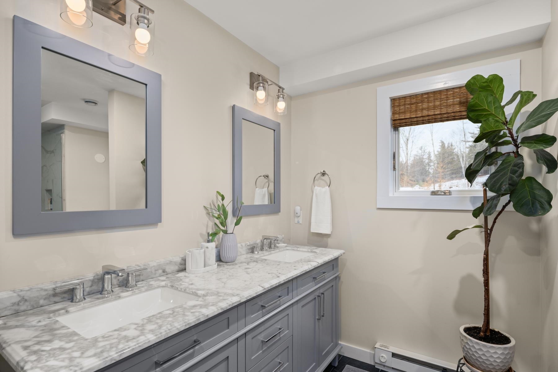 2366 Mountain Road, Unit 4 Stowe, VT 05672 - Photo 19 of 30