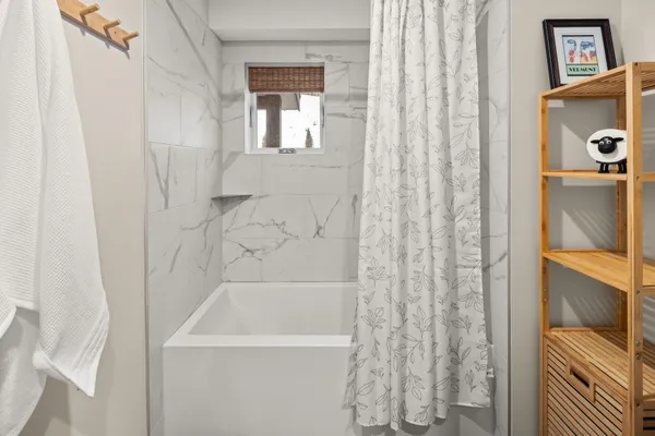 $810,000 | 2366 Mountain Road, Unit 4, Stowe, VT 05672