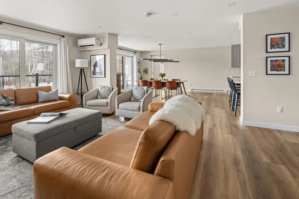 $810,000 | 2366 Mountain Road, Unit 4, Stowe, VT 05672