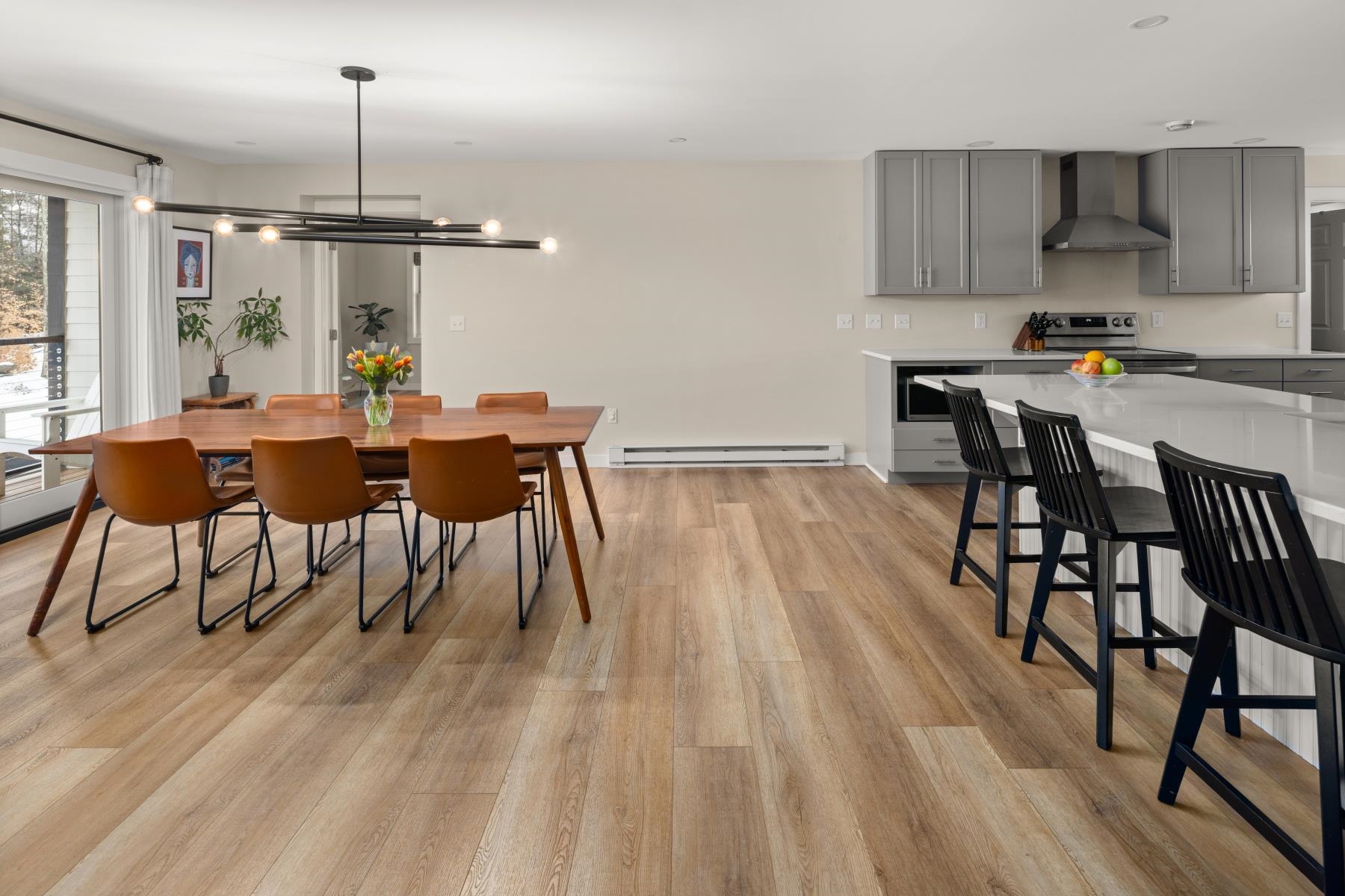 2366 Mountain Road, Unit 4 Stowe, VT 05672 - Photo 9 of 30