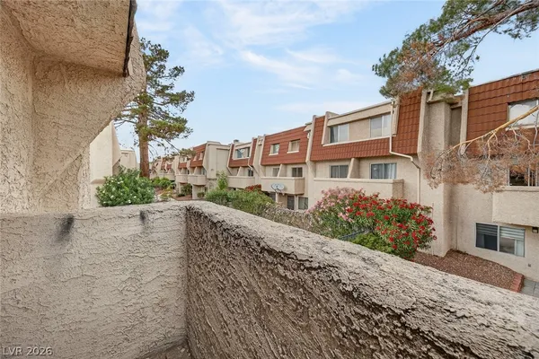 $165,000 | 3591 Arville Street, Unit 301B, Las Vegas, NV 89103