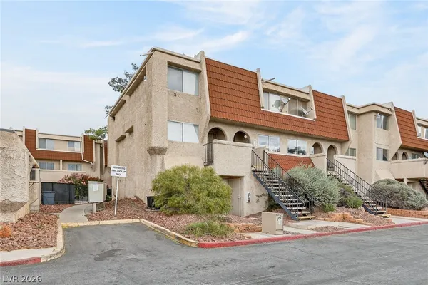 $165,000 | 3591 Arville Street, Unit 301B, Las Vegas, NV 89103