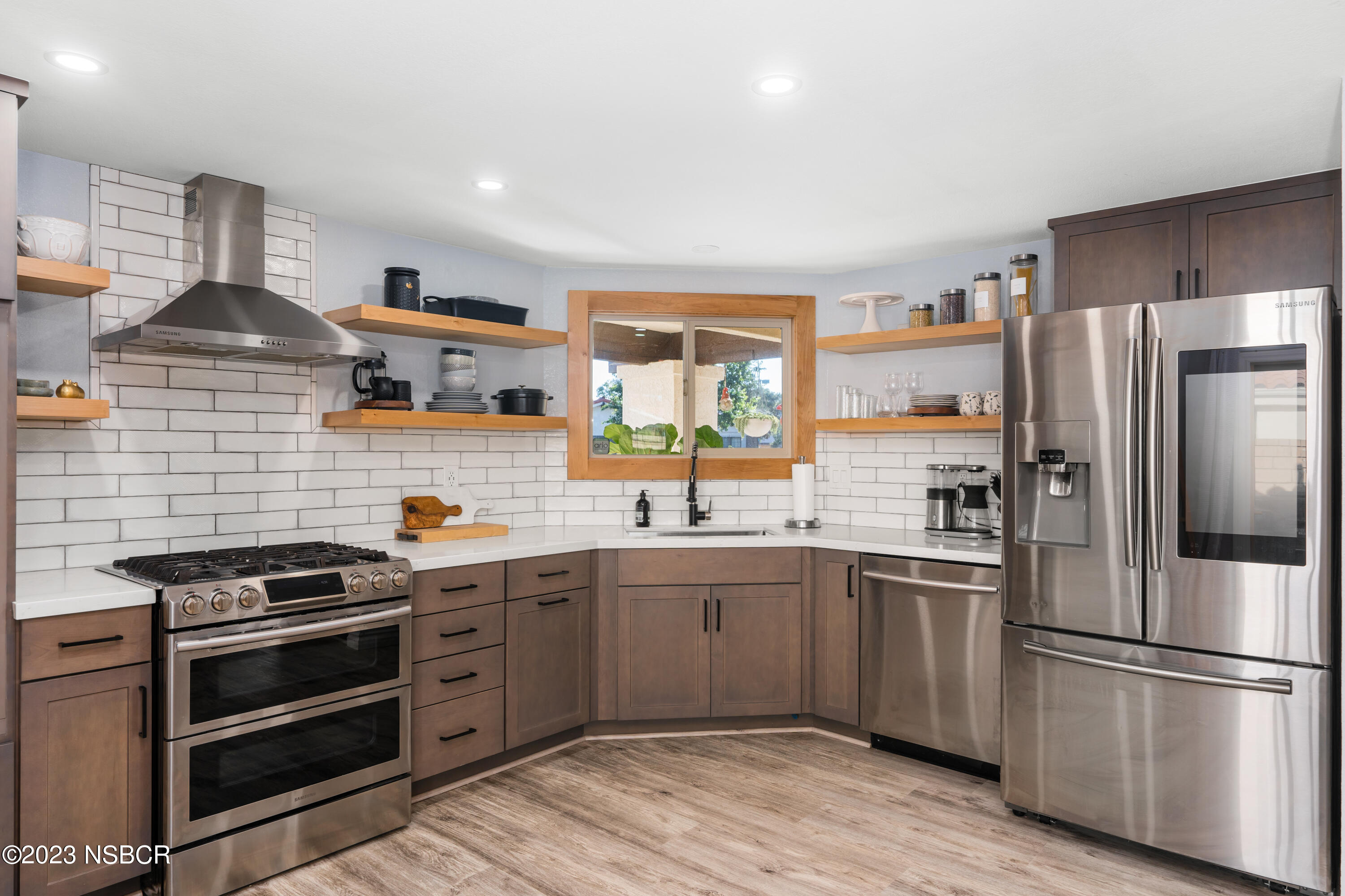 305 Chaplin Circle Lompoc, CA 93436 - Photo 20 of 41 305 Chaplin Cir-17