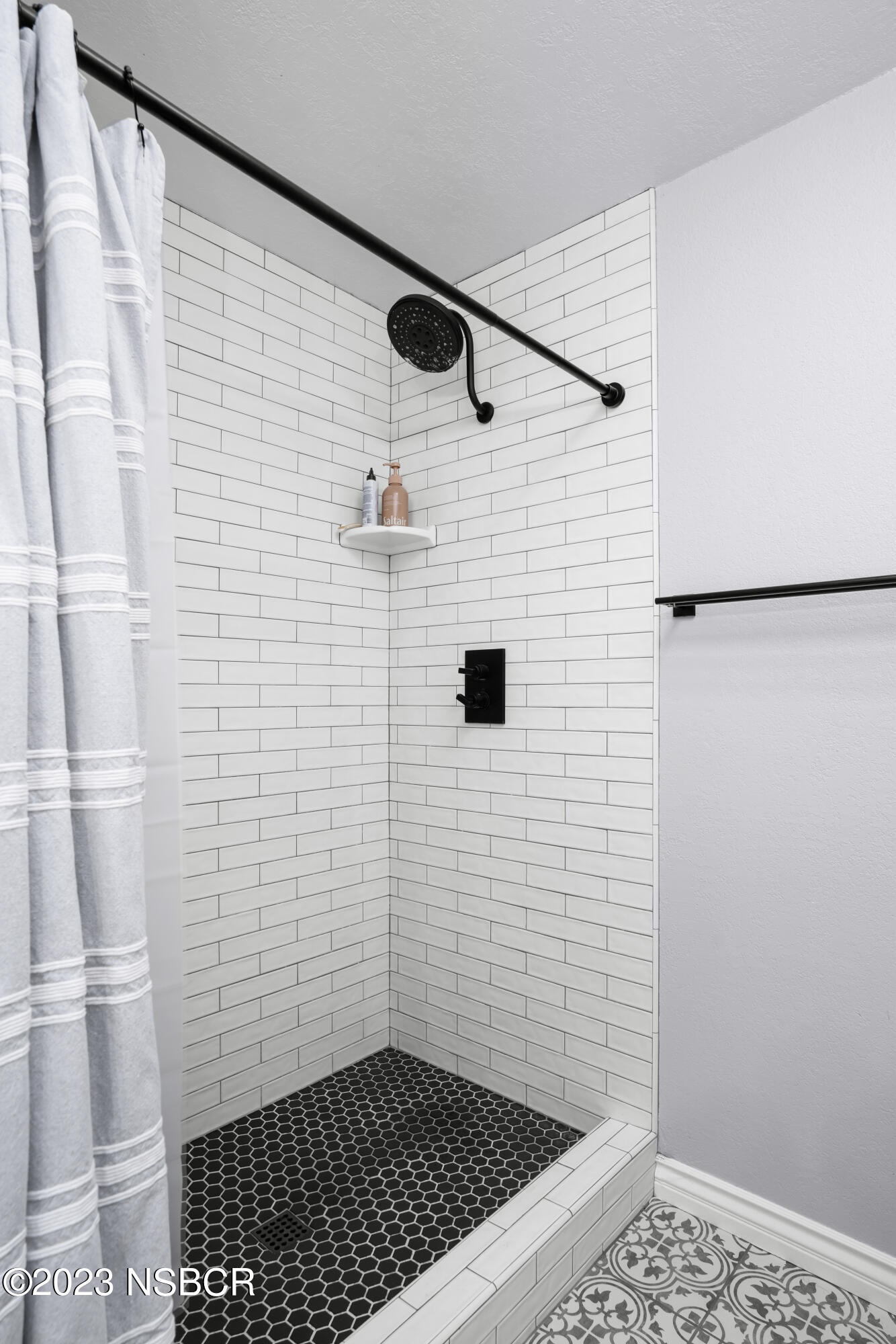 305 Chaplin Circle Lompoc, CA 93436 - Photo 31 of 41 305 Chaplin Cir-28