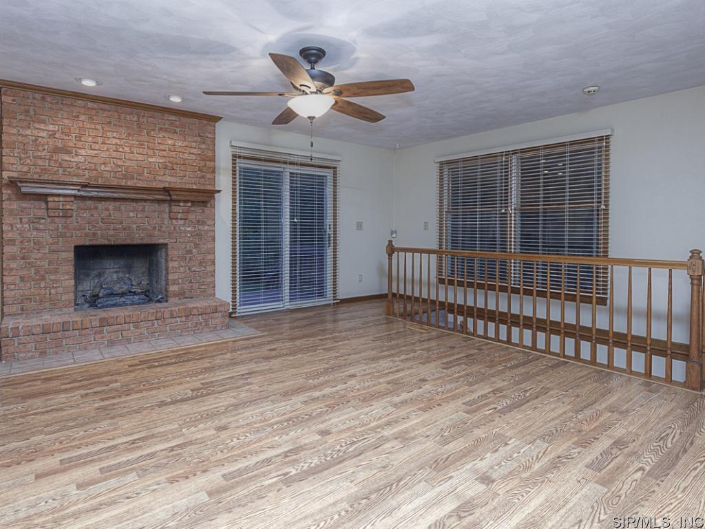 513 Shiloh Station Road Shiloh, IL 62221 - Photo 10 of 24