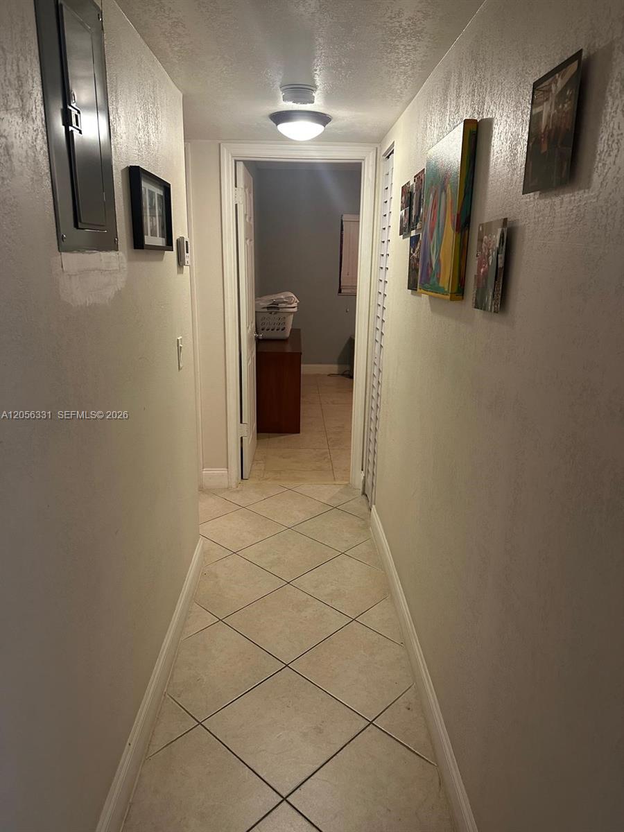 665 Enfield Street, Unit B9 Boca Raton, FL 33487 - Photo 12 of 17 Gallery Image 12