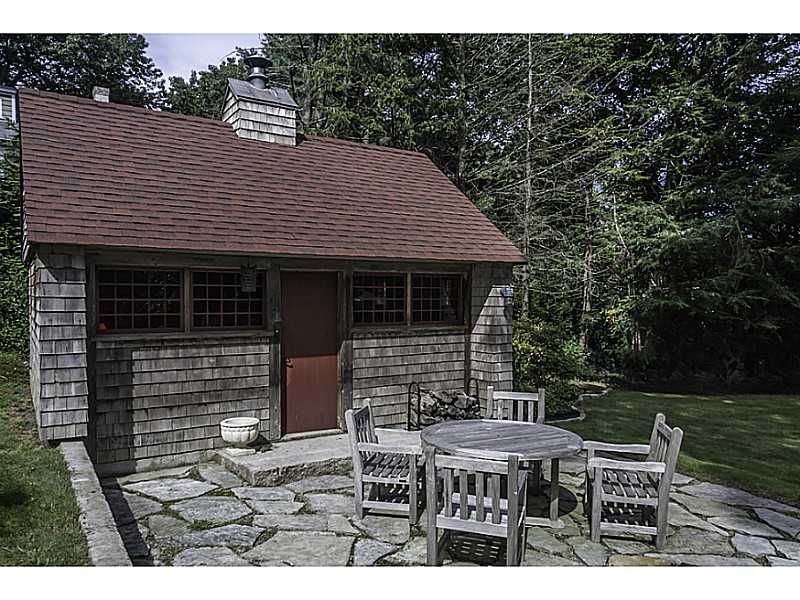 23 Belmont Road Warwick, RI 02818 - Photo 4 of 25 Other. A PLACE TO RELAX!