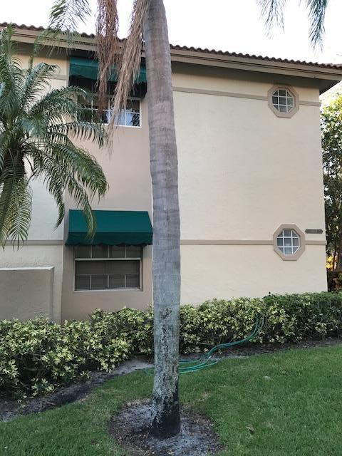 6622 Via Regina Boca Raton, FL 33433 - Photo 6 of 21 Exterior 2