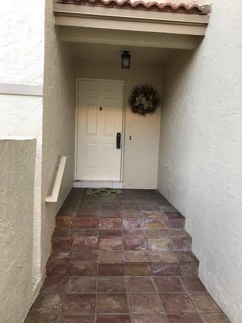 6622 Via Regina Boca Raton, FL 33433 - Photo 9 of 21 Exterior 5