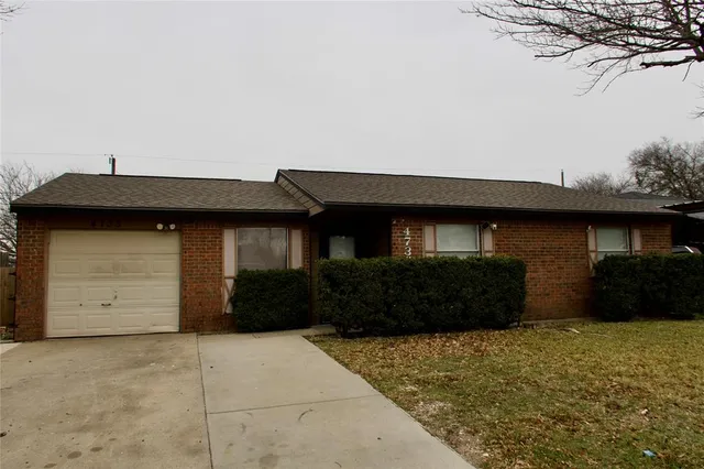 $1,850 | 4735 Pecan Meadow Drive, Dallas, TX 75236