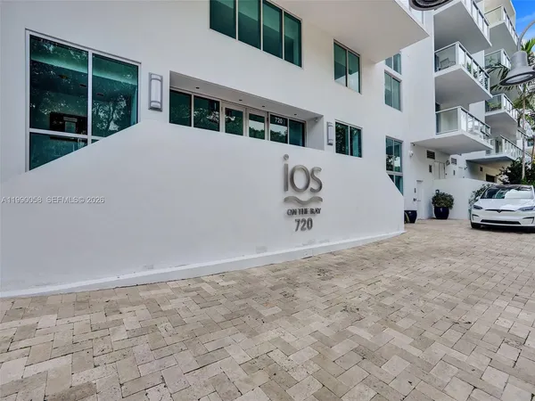 $4,950 | 720 Northeast 62nd Street, Unit 507, Miami, FL 33138