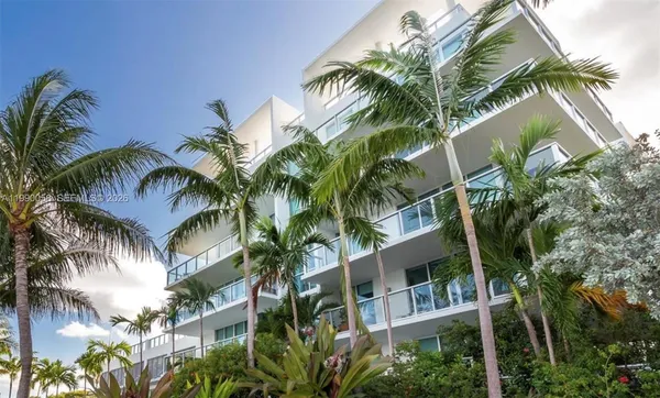 $4,950 | 720 Northeast 62nd Street, Unit 507, Miami, FL 33138